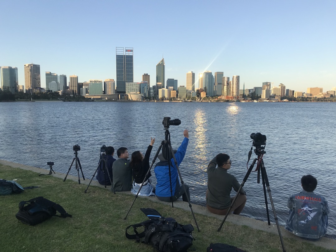 夜骑北京奥林匹克公园，一场独特的城市探险之旅