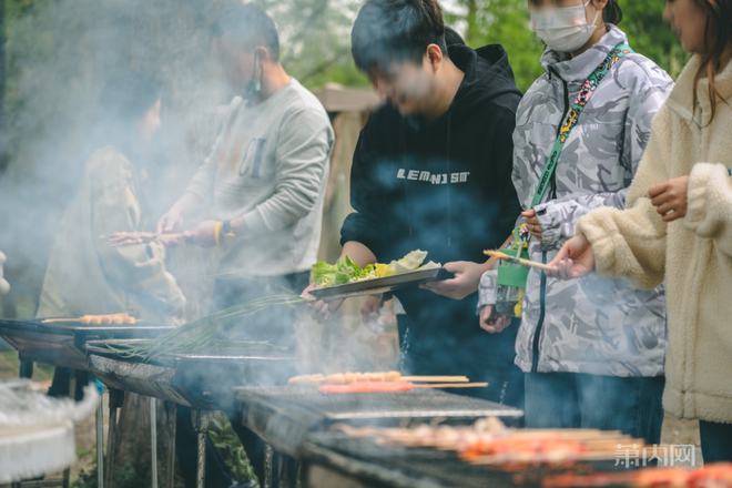 吴山森林公园露营烧烤，亲近自然的极致体验