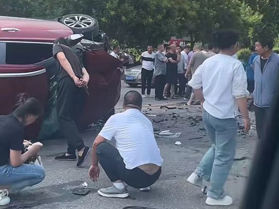 汇能李军遭遇车祸的详细情况